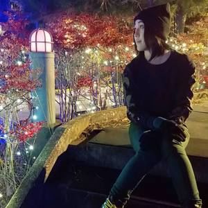 Meet your Posher, Dayna